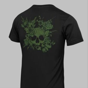 Rogue - MATTIE ROGERS SKULL N ROSES T-SHIRT